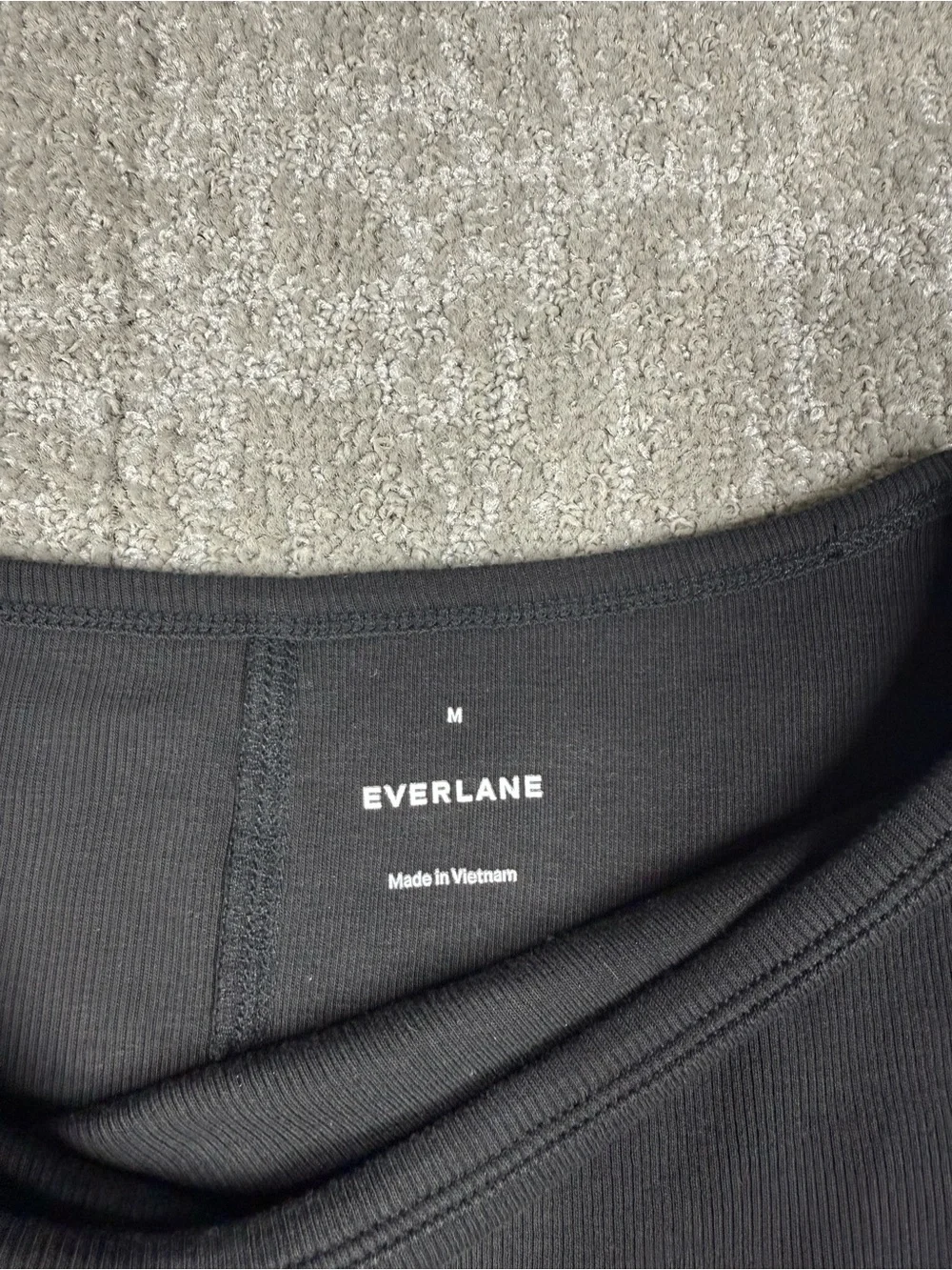 Everlane Black Ribbed Long Sleeve Crewneck Shirt Women Size M - Picture 4 of 6